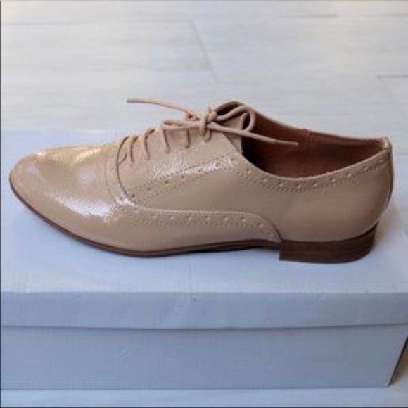 Steve Madden Nude Tipiee Oxfords - Picture 1 of 7